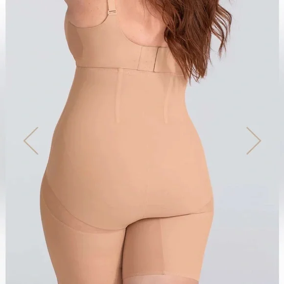 Set of 2 Honeylove Womens XL Sand Beige SuperPower Short w. Flexible Boning